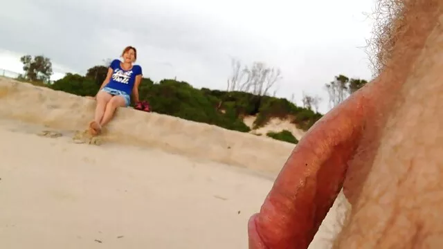 شخص احدث افلام السكس الاجنبى واحد عقد نوادي الجولف, المسيل للدموع زوجة والآخر من مدرب غني في القطار