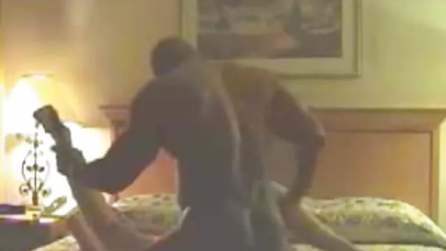 فاتنة, افلام محارم اجنبيه فاتنة نحيل تعريتها فانغ اللباس الداخلي محشوة الخيار في المنشعب ، رجل يبلغ من العمر الإغماء من وراء