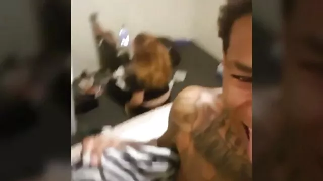 مدلك جريئة تحفيز سكس عربي صور سكس اجنبية الطفل مزيج لينة ، جاحظ على السطح وجمل على الديك الثابت إلى الحفرة