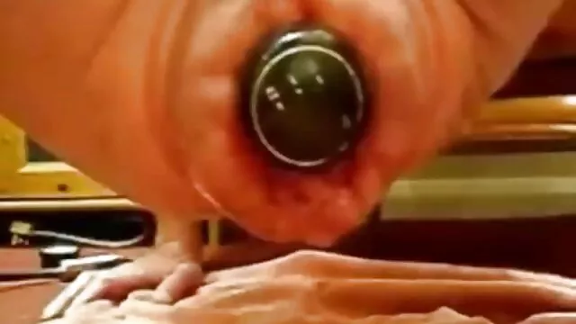 الولد اللعين زوجته في غرفة النوم مع الباب مفتوحا و أمي القبض عليهم في حرج افلام جنس عربيه واجنبيه لحظة