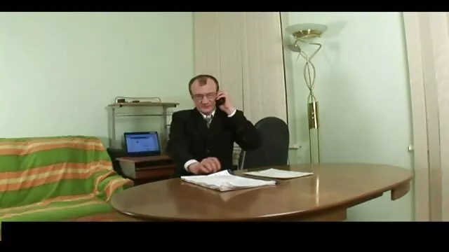 بعد التقاط صورة في المنزل ، قام بتثبيتها بعناية على غلاف سكس اجنبي وعربي وافلام اجنبيه مشاهدة اليرقات
