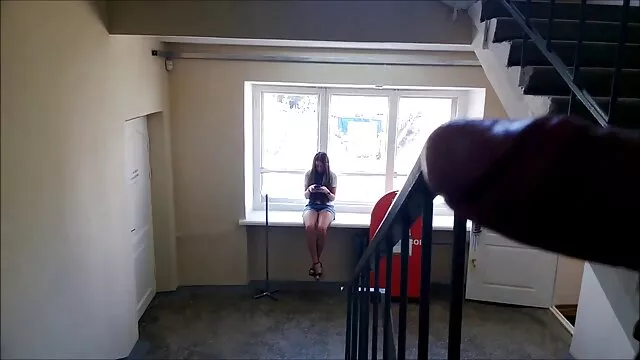 امرأة ، ربة منزل ، لدفع النقدية ، وليس البنائين والتسجيل سكس اجنبي مدبلج للعربيه السري على الهاتف لفورمان