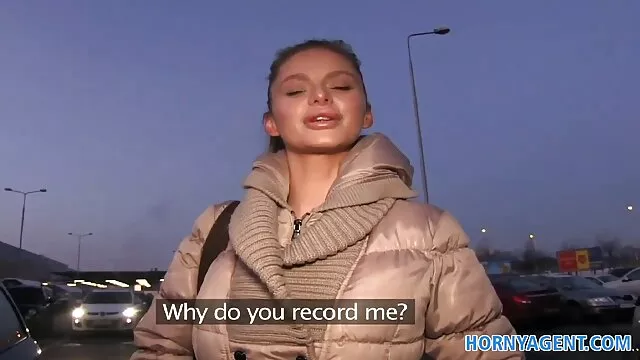 مسكت زوجة أبي مع رجل أسود على سكس مخفي اجنبي سرير والدها مع السرطان اللعين