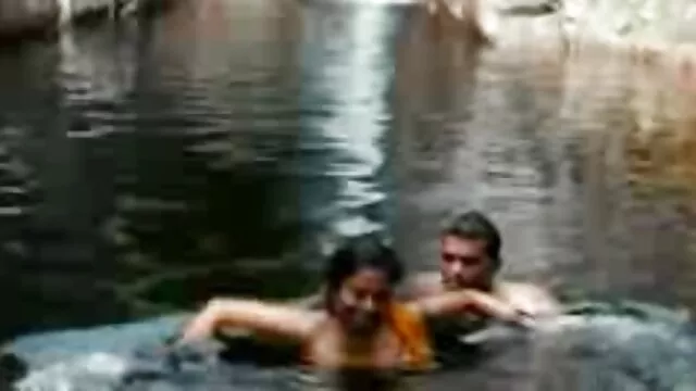 نحيل في سن المراهقة كمال اجسام الرجل افلام سكس عربيه واجنبيه لعق لها L. في عازمة على الموقف على مقاعد البدلاء