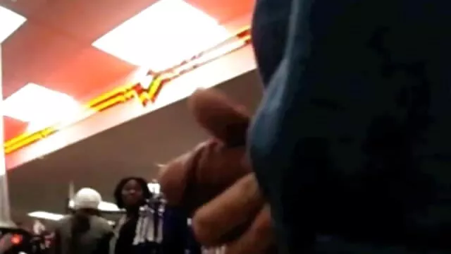 احصل على مفتاح سيارة أخي الجديد الذي كان لوالديه من افلام سكس اجنبى عربى أجله