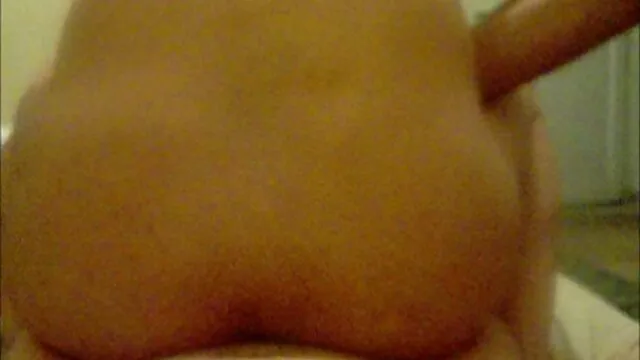 جار مطاردة nympho دائما يتبع له من سكس محارم اجنبية الفناء