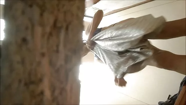 زوجة شخص آخر أثناء ممارسة الجنس ، عبر أرجل على بطن hahalya والقرفصاء مقاطع سكس اجنبية مترجمة للعربية وللحمار الفجل الدهون