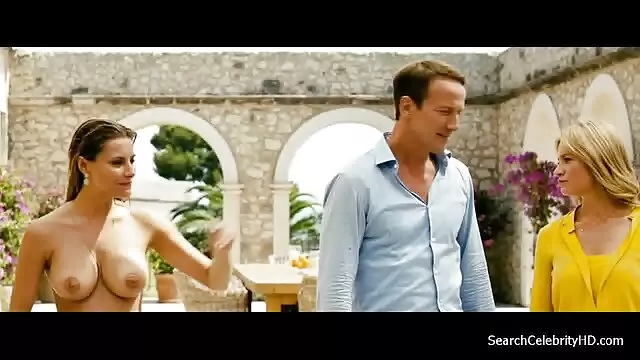 كيت وينسلت مطيع في المطبخ مع الناس الذين يحبون سكس اجنبي مترجم جوردي الشيف